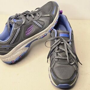 Sketchers women's size 9.5 Hillcrest‎ trail hiking running trainers shoe sneaker